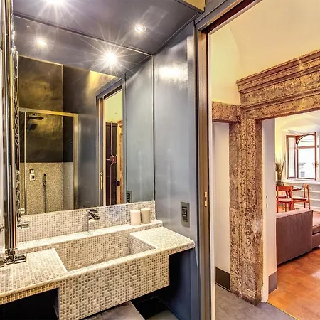 Palazzo Turci * Rome